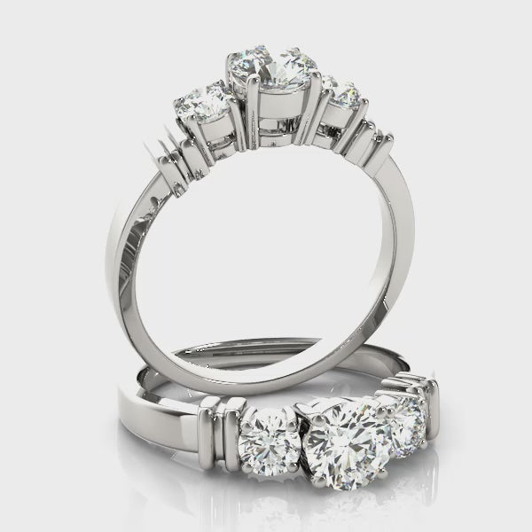 Engagement Rings 3 Stone Round - TN82564