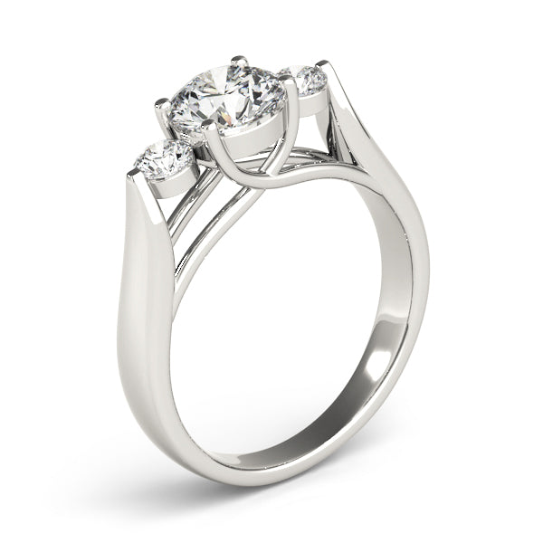 Engagement Rings 3 Stone Round - TN82565