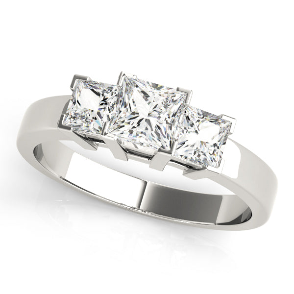 Engagement Rings 3 Stone Princess - TN82570