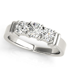Engagement Rings 3 Stone Round - TN82577