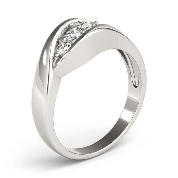 Engagement Rings 3 Stone Round - TN82741