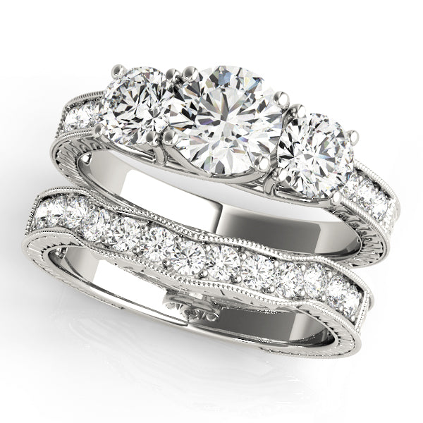 Engagement Rings 3 Stone Round - TN82820